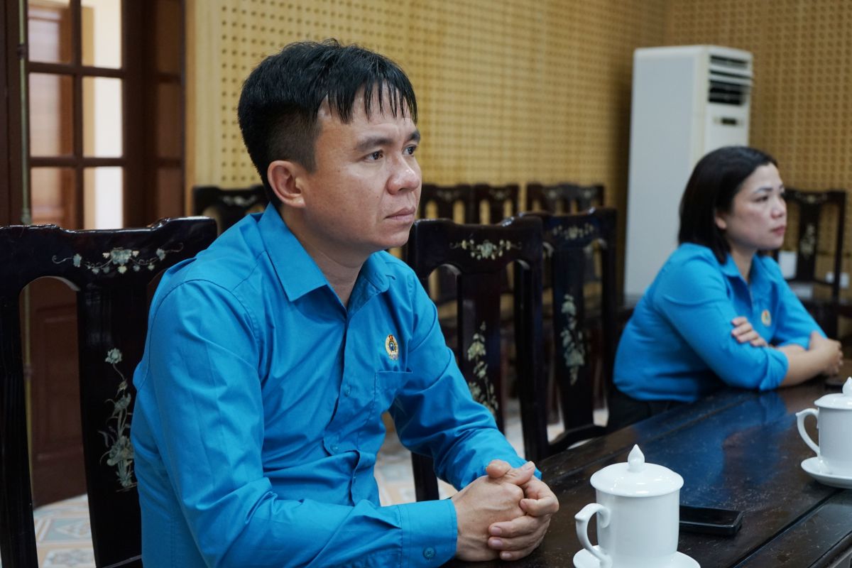 Ông Nguyễn Văn Trọn - Chủ tịch Công đoàn Công ty TNHH Giầy Annora Việt Nam. Ảnh: Quách Du