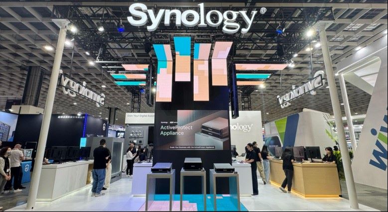 Synology introduces a series of AI solutions, data protection and infrastructure management at Computex 2026. Photo: Minh Thi