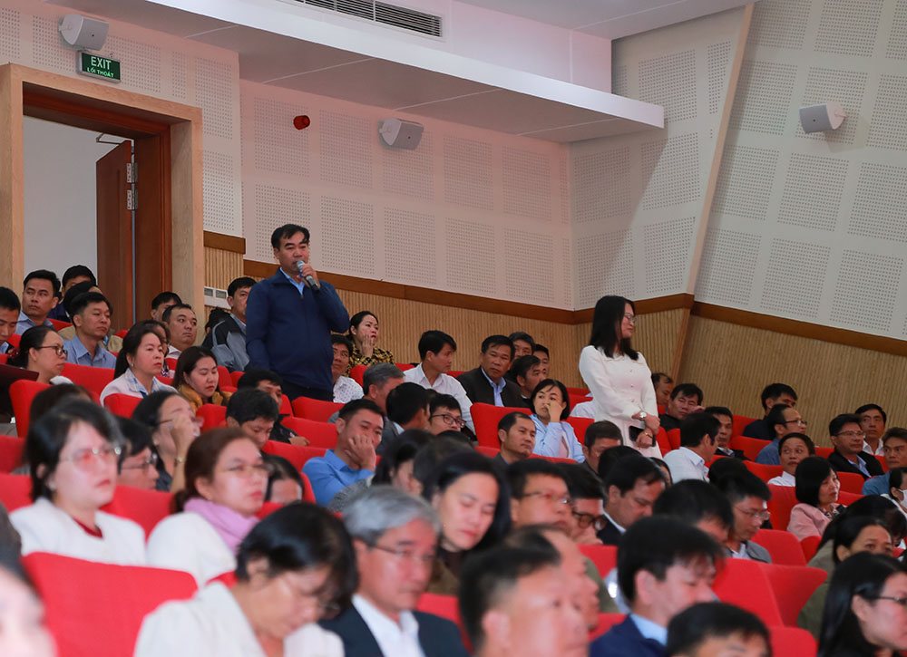 Sở Giáo dục và Đào tạo Lâm Đồng cũng tổ chức tập huấn công tác thi tốt nghiệp THPT năm 2026 cho lực lượng tham gia tổ chức kỳ thi trên địa bàn. Ảnh: Phúc Khánh 