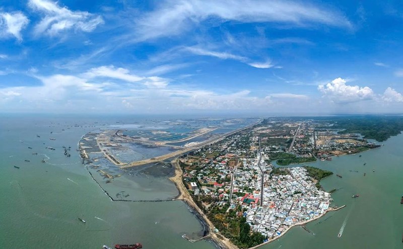 Maintaining the environment becomes a support, helping Vietnam's economy develop sustainably.