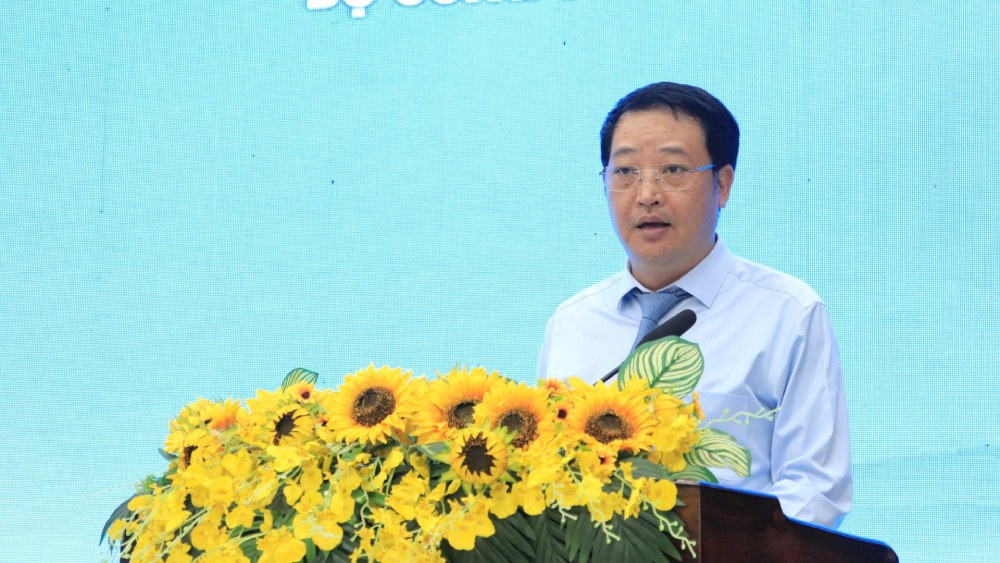 Ông Bùi Quang Hưng, Phó Cục trưởng Cục Xúc tiến thương mại (Bộ Công Thương) phát biểu tại hội nghị. Ảnh: Lê Vy