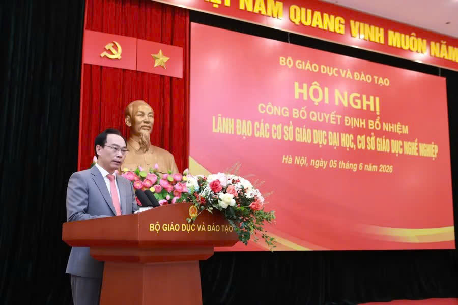 Bộ trưởng Bộ GDĐT Hoàng Minh Sơn phát biểu tại Hội nghị. Ảnh: Tường Vân 