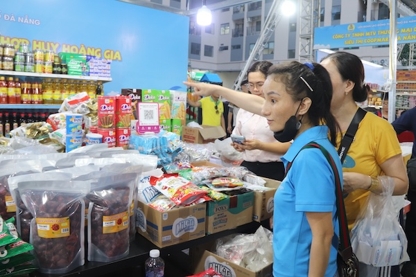 Da Nang opens mobile worker fair. Photo: Nguyen Linh