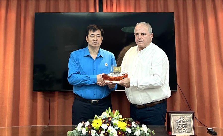 In June 2025, leaders of the Vietnam Construction Trade Union visited and worked with the Construction, Wood and Mine Trade Union of the Republic of Cyprus PEO. Photo: Vietnam Construction Trade Union