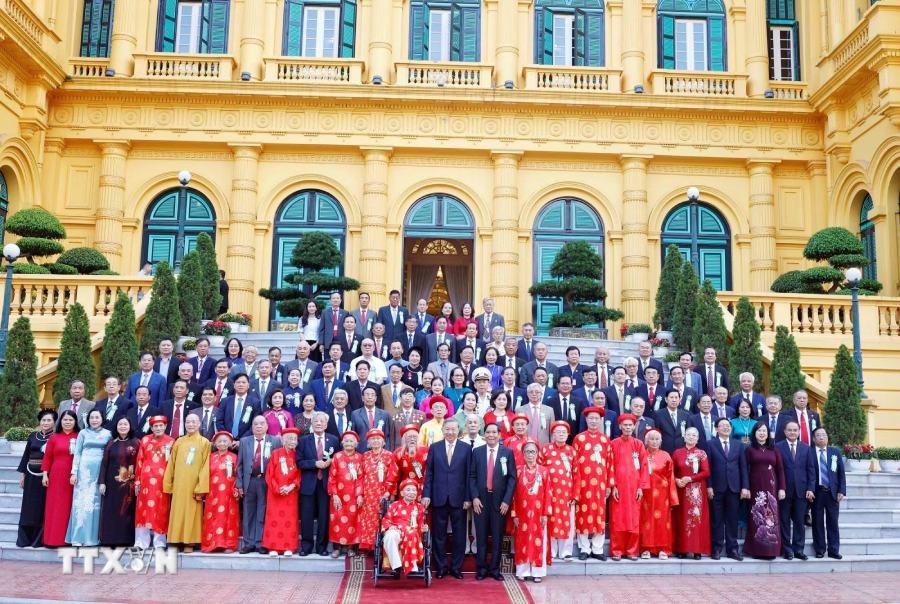 Tổng Bí thư, Chủ tịch nước Tô Lâm và các đại biểu. Ảnh: TTXVN 