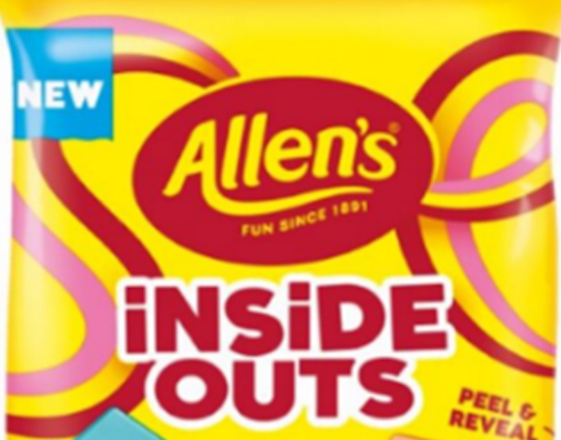 Famous Australian candy discovered with foreign objects The Ministry of Health immediately intervened. Photo: FSANZ