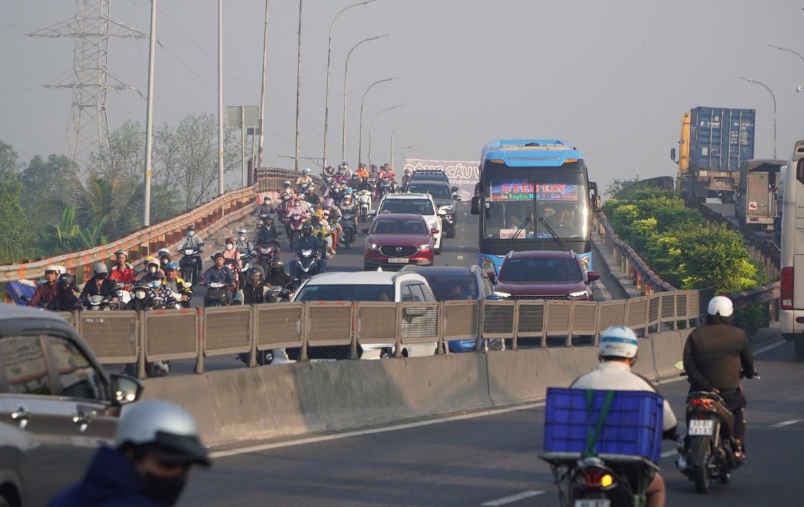 Southern weather hot sunny day. Photo: Nguyen Chan
