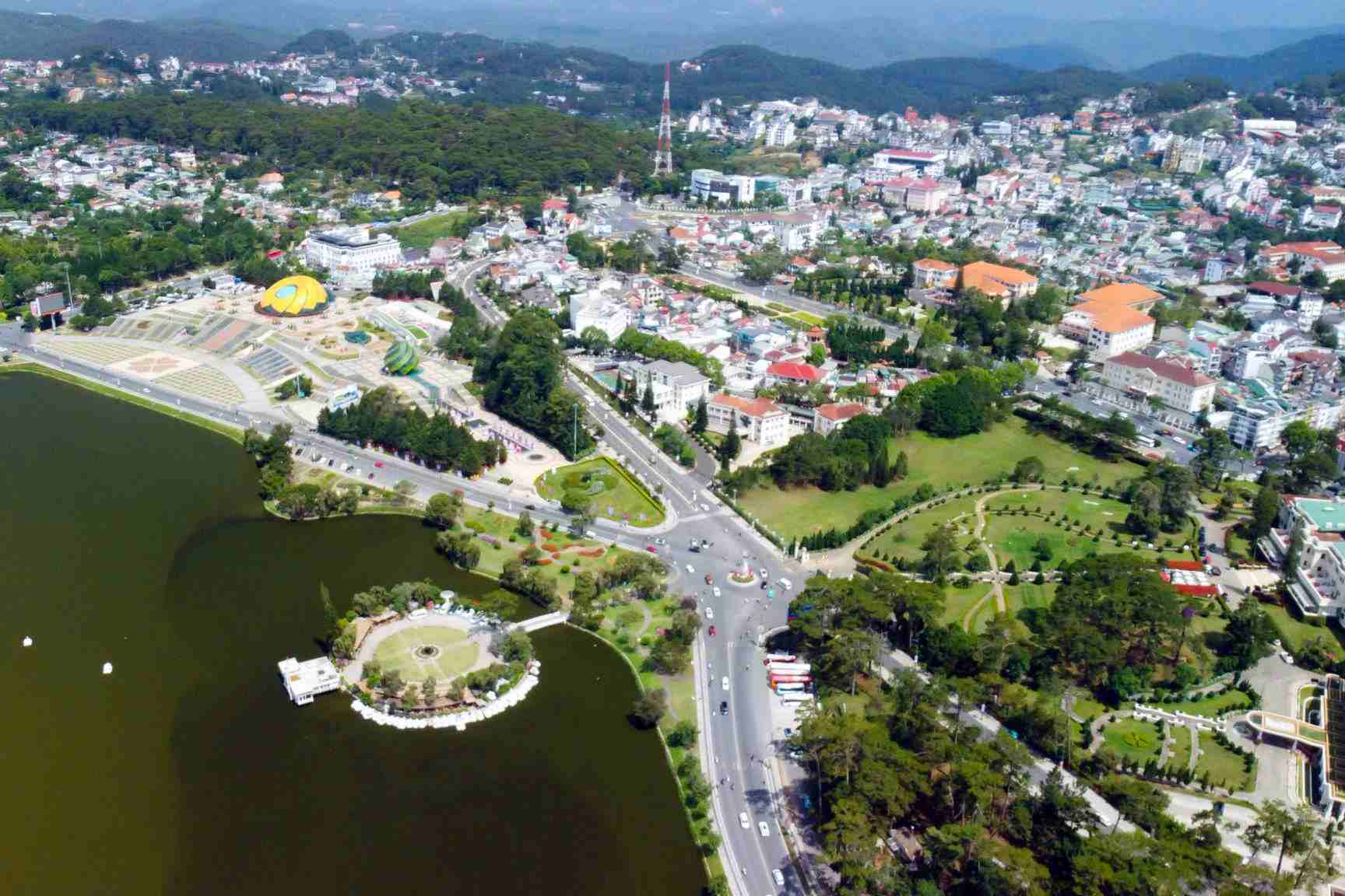 Đà Lạt được xác định tập trung đầu tư phát triển du lịch mang tầm quốc tế. Ảnh: Chính Thành 