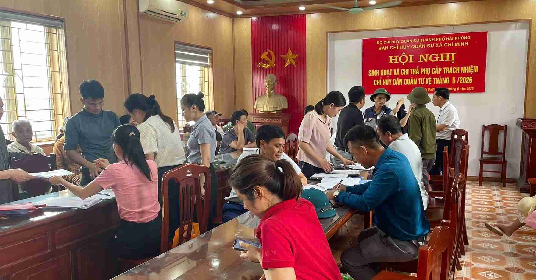 Chi Minh commune (Hai Phong) pays compensation and support for site clearance phase 2. Photo: Chi Minh commune