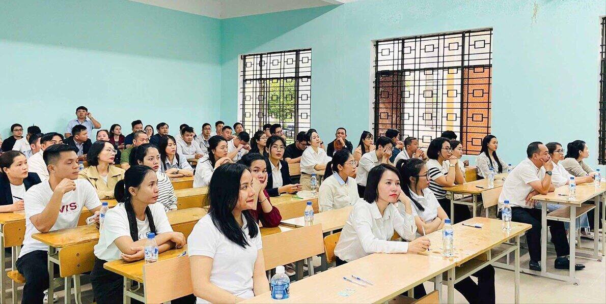Candidates participating in the real estate brokerage practice certificate exam will be held in 2025. Photo: Department of Construction