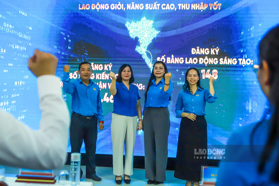 Gia Lai Provincial Trade Union launches to respond to the emulation movement "Good labor, high productivity, good income". Photo: Hoai Phuong