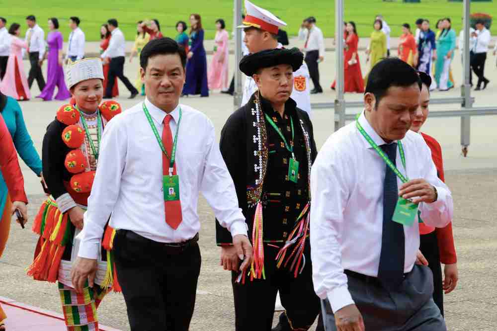 Trong nhiệm kỳ vừa qua, vượt qua nhiều khó khăn, thách thức, giai cấp nông dân Việt Nam đã không ngừng nỗ lực, vươn lên làm chủ khoa học công nghệ, phát triển kinh tế nông nghiệp, xây dựng nông thôn mới. Ảnh: Phạm Hưng 