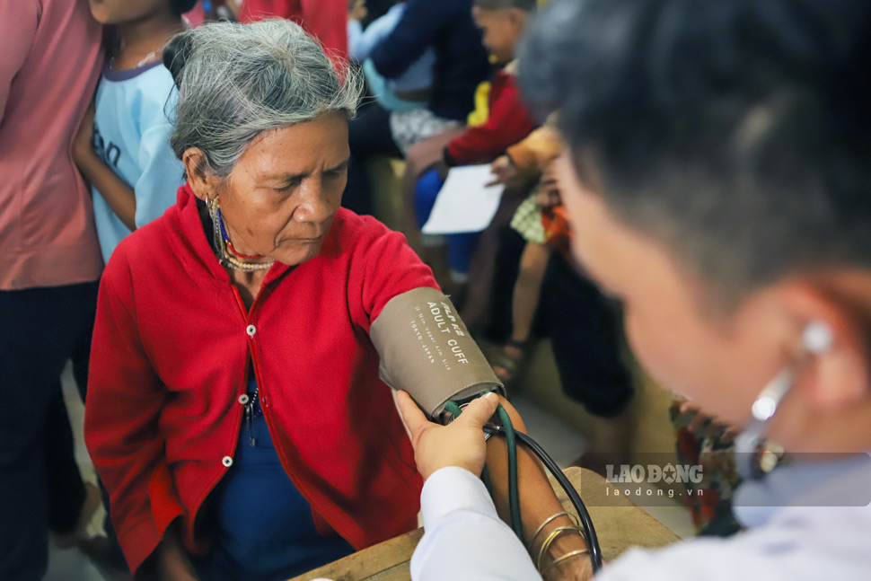Gia Lai is expected to rotate 38 doctors to support 30 communes and wards in 2026. Photo: Hoai Phuong