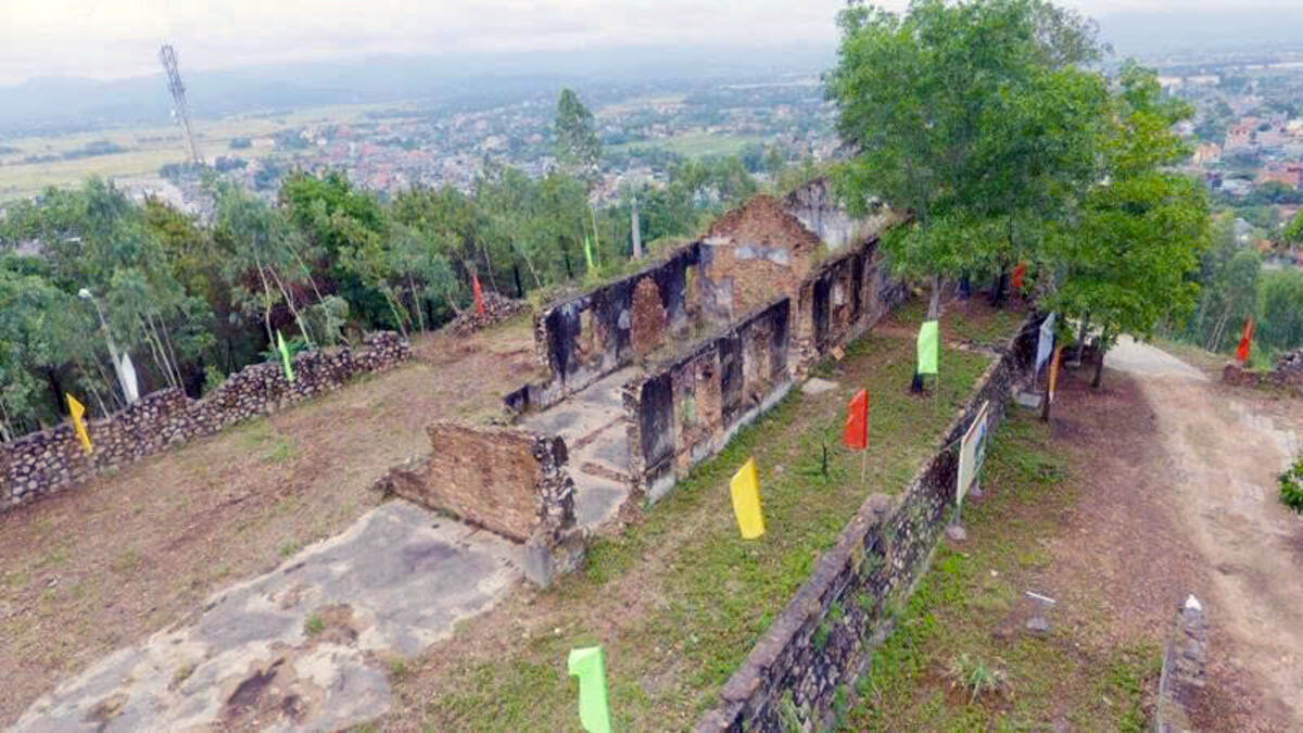 Site historique national de Đồn Cao - une "adresse rouge" typique, associée à la tradition de lutte révolutionnaire de Đông Triều (Quảng Ninh) et de la région du Nord-Est de la patrie. Photo: Bureau de la culture et des affaires sociales du quartier de Đông Triều