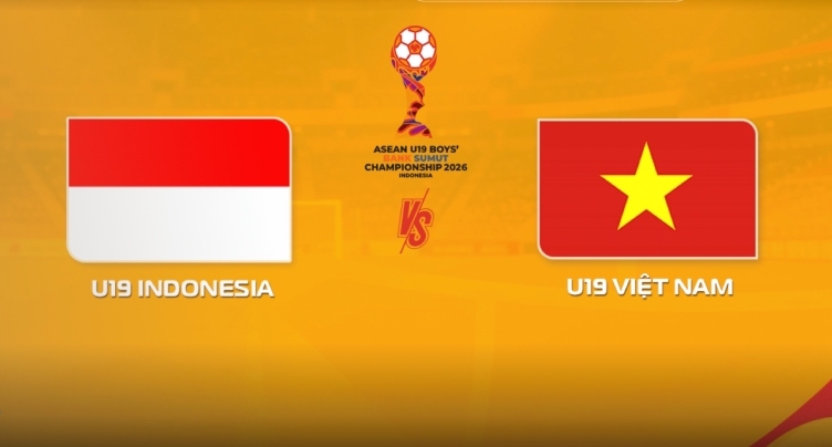 U19 Indonesia and U19 Vietnam compete for the top spot in Group A of the U19 Southeast Asian Championship. Photo: TV360.