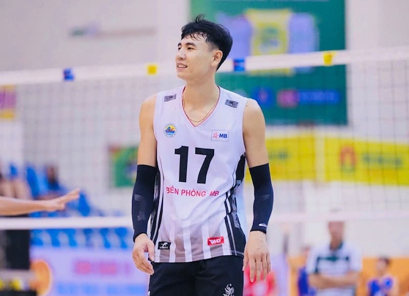 El rematador Nguyễn Ngọc Thuân será miembro del Equipo Nacional de Voleibol Masculino del Ejército de Vietnam. Foto: VFV