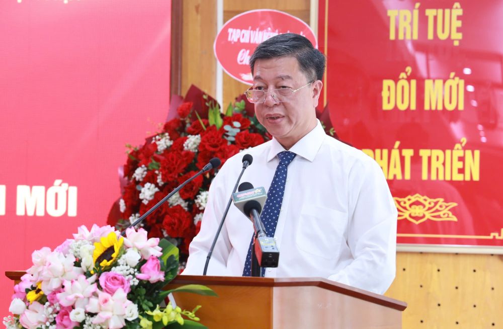 PGS.TS Vũ Trọng Lâm - Giám đốc, Tổng Biên tập Nhà xuất bản