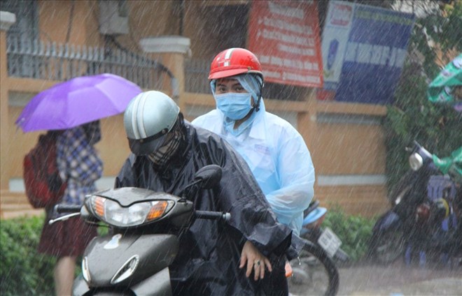Weather forecast for the North Central region with scattered showers and thunderstorms on November 10-11. 6. Photo: Chan Phuc
