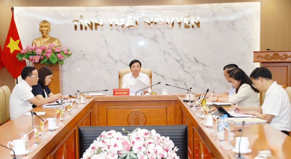 Thai Nguyen Provincial People's Council agrees on many important policies on personnel work. Photo: Thu Tra