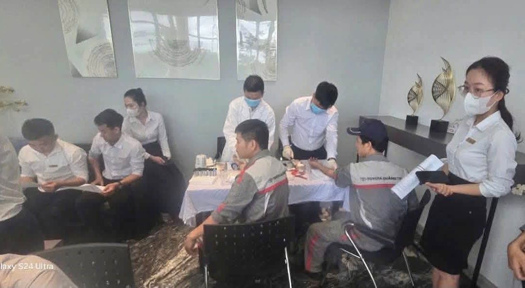 Toyota PGS Quang Tri Investment and Trading Co., Ltd. organizes a free liver cancer and digestive tract cancer screening program for all union members and workers. Photo: Quang Tri Trade Union