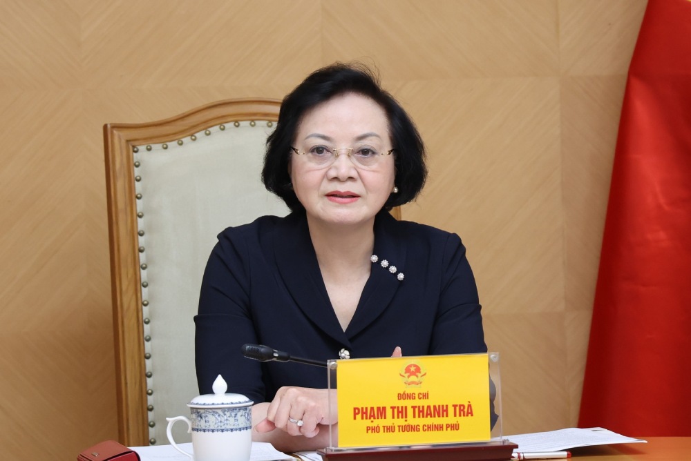 Secretary of the Party Central Committee, Deputy Prime Minister Pham Thi Thanh Tra chaired a meeting with ministries, branches and Quang Ninh Provincial People's Committee on the project to establish Quang Ninh city. Photo: VGP