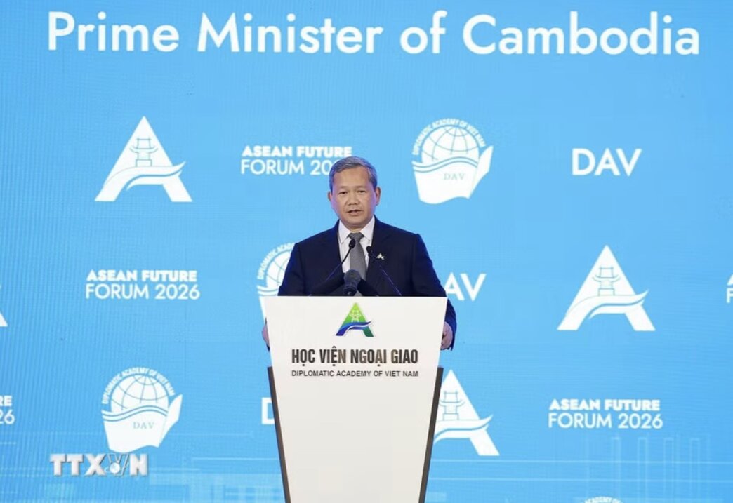 Cambodian Prime Minister Hun Manet speaks at the opening session of the ASEAN Future Forum. Photo: VNA
