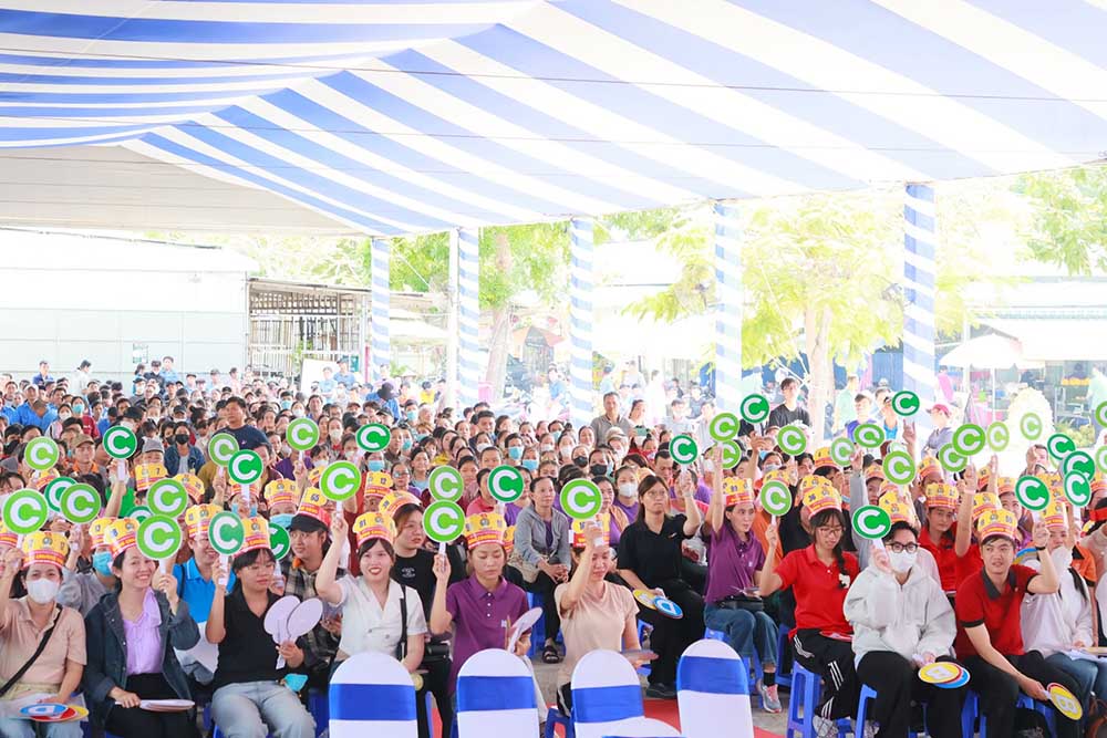 Đoàn viên, công nhân lao động tham gia chương trình hưởng ứng Tháng hành động phòng, chống ma túy năm 2026 tại Tây Ninh. Ảnh: Phương Dung