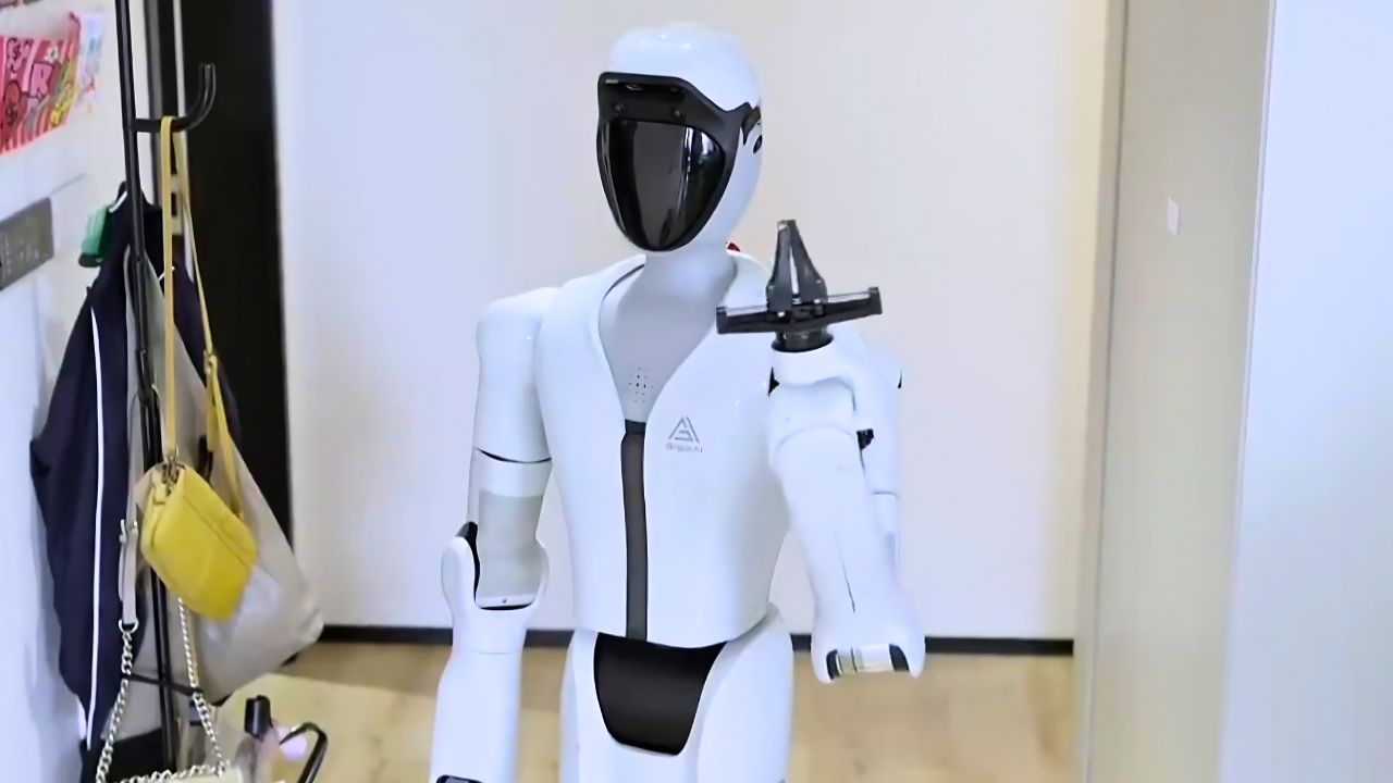 Robot SeeLight S1. Photo: GigaAI
