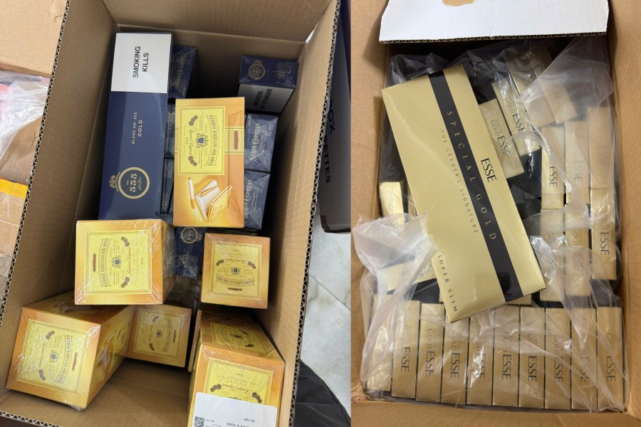 Cadres, civil servants, and public employees are strictly prohibited from buying, selling, storing, and using smuggled cigarettes, e-cigarettes, and heated tobacco. Photo: Hanoi Market Management