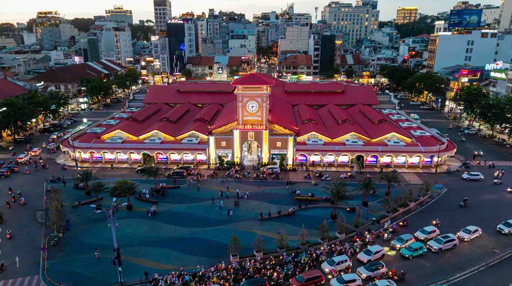 Ben Thanh Market is a unique cultural and tourist destination of Ho Chi Minh City. Photo: Ngoc Le