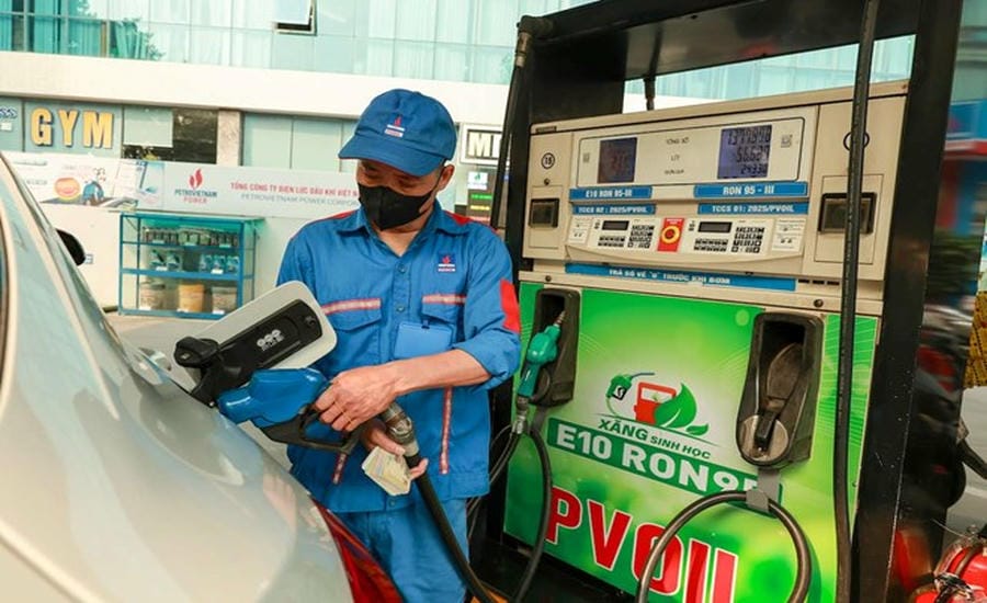 The deployment of E10 bio-gasoline from June 1st is a solution to the transition process, a specific and practical step towards green transformation in fuel use. Photo: Hai Nguyen