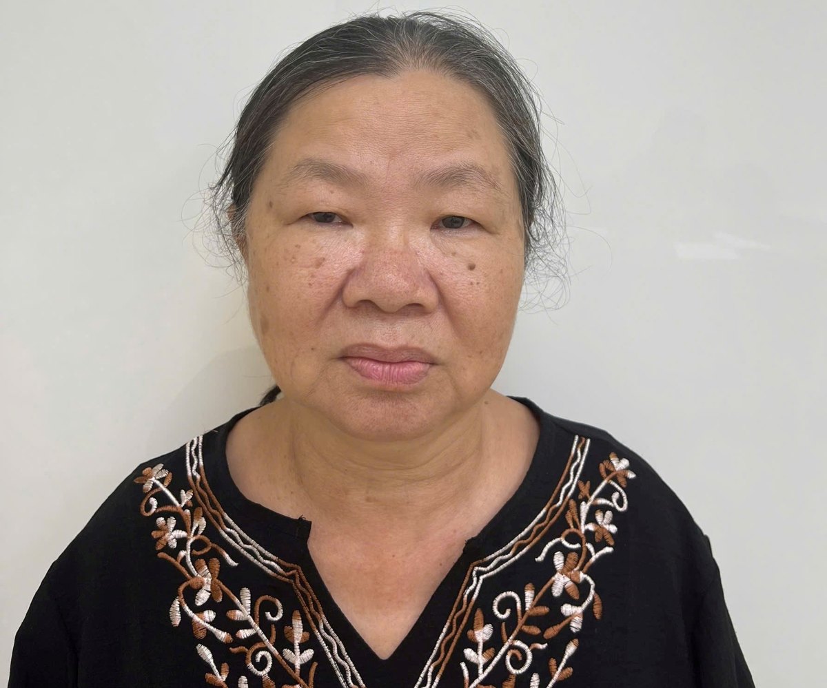 Bị can Nguyễn Thị Kim Oanh (nguyên là cán bộ ngân hàng). Ảnh: Công an Hải Phòng