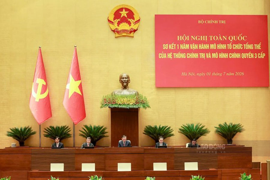 General Secretary and President To Lam and Party and State leaders chaired the Conference. Photo: Hai Nguyen