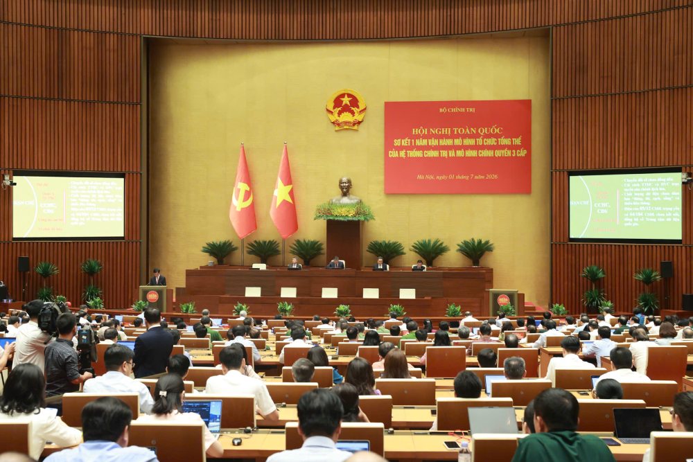Hội nghị sơ kết 1 năm vận hành mô hình tổ chức tổng thể của hệ thống chính trị, mô hình chính quyền 3 cấp. Ảnh: Hải Nguyễn 