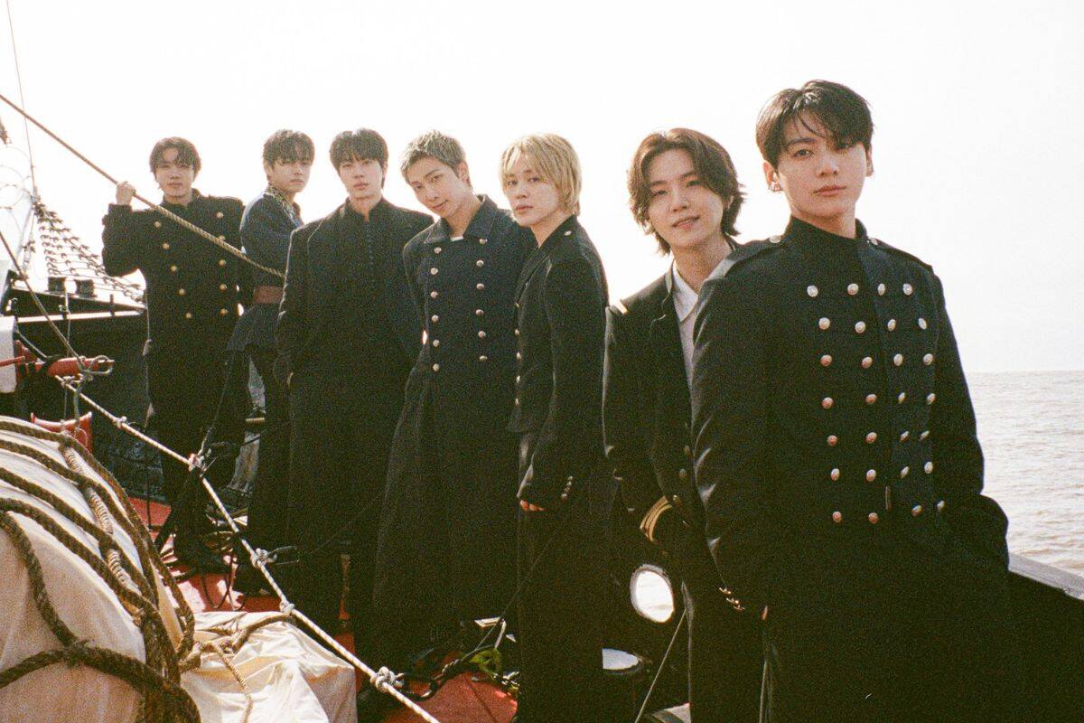 K팝 그룹 방탄소년단. 사진: MV Swim