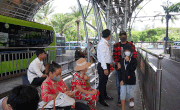 On the first day of applying free bus tickets in Ho Chi Minh City, many people excitedly experienced it.