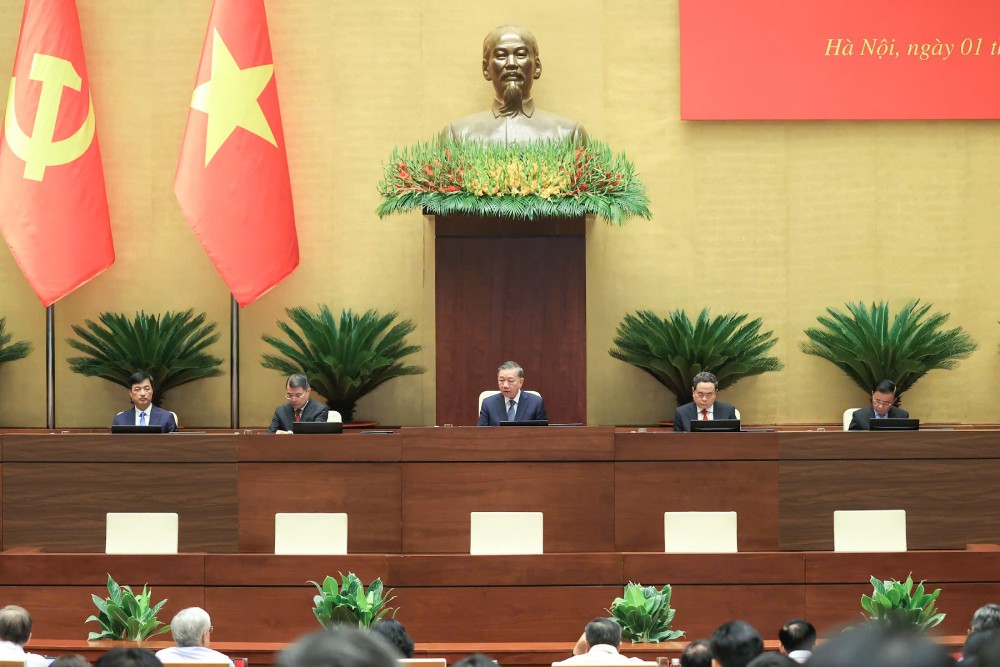 Các lãnh đạo Đảng, Nhà nước chủ trì hội nghị. Ảnh: Hải Nguyễn