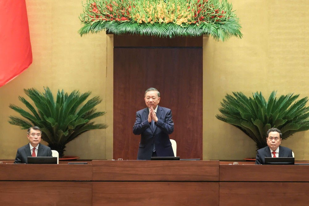 General Secretary, President To Lam - Head of the Central Steering Committee for Science, Technology, Innovation and Digital Transformation chaired the conference. Photo: Hai Nguyen