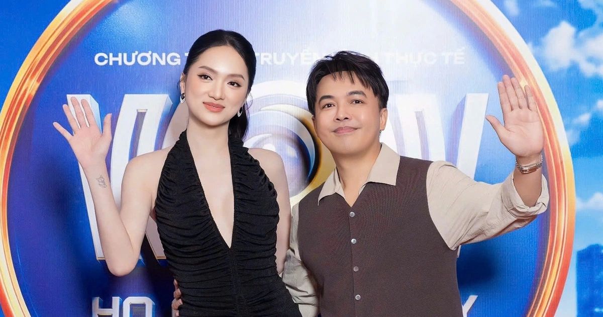 Director Tran Thanh Trung (right) and Miss Huong Giang. Photo: Organizing Committee.