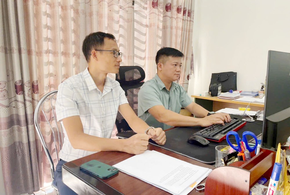 Cán bộ Phòng Chuyển đổi số - Sở Khoa học và Công nghệ tỉnh Phú Thọ triển khai các nhiệm vụ chuyển đổi số. Ảnh: Phutho.gov.vn