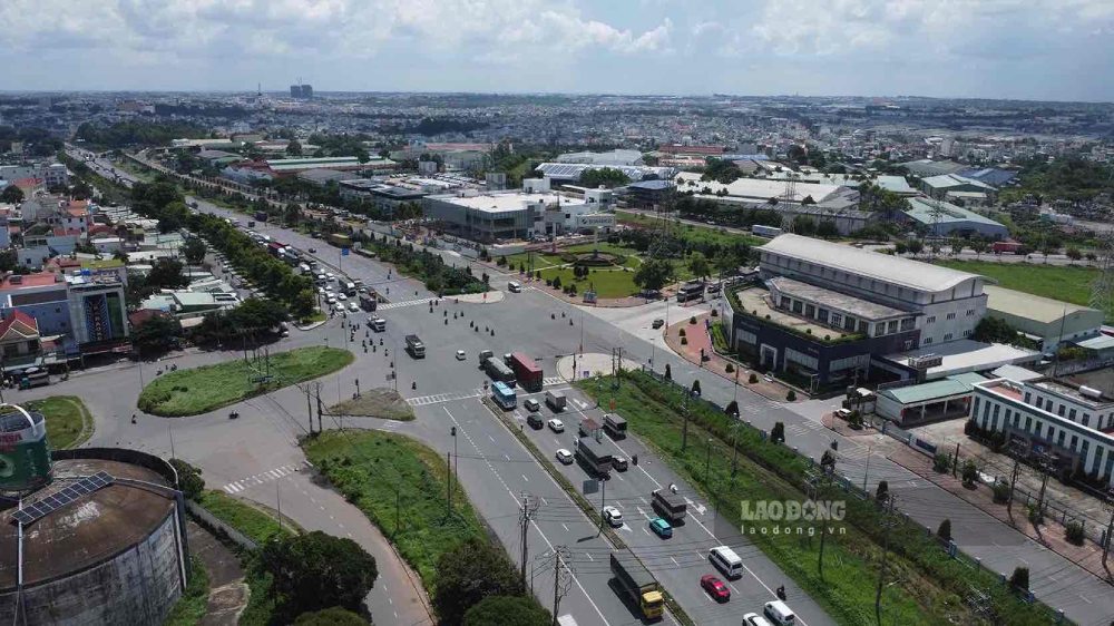 A corner of Dong Nai City. Photo: Ha Anh Chien