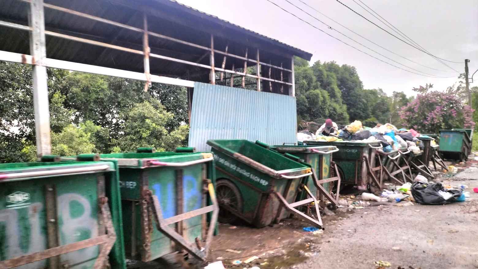 Un punto de recogida de basura en Ca Mau todavía no garantiza el medio ambiente. Foto: Nhat Ho.