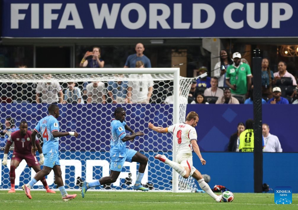 Harry Kane lập cú đúp đưa tuyển Anh vào vòng 1/8 World Cup 2026. Ảnh: Xinhua
