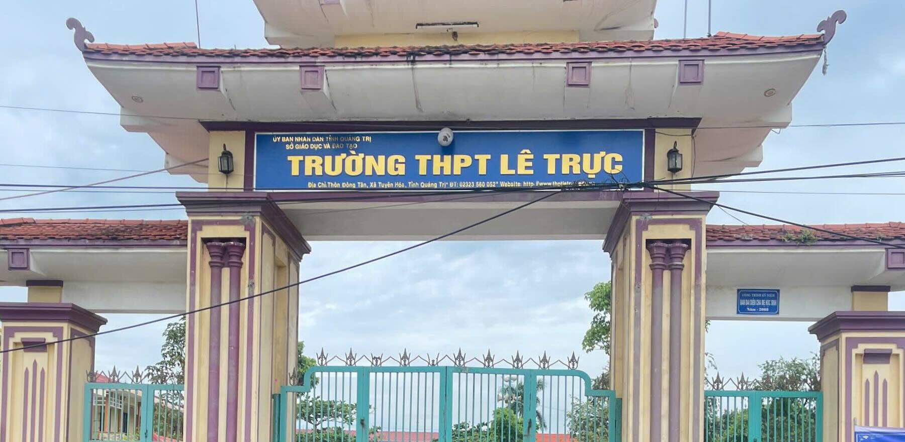 After grasping the information reflecting on the exam spreading on social networks, the Principal of Le Truc High School said that the school has not received feedback from students or parents. Photo: Le Truc High School
