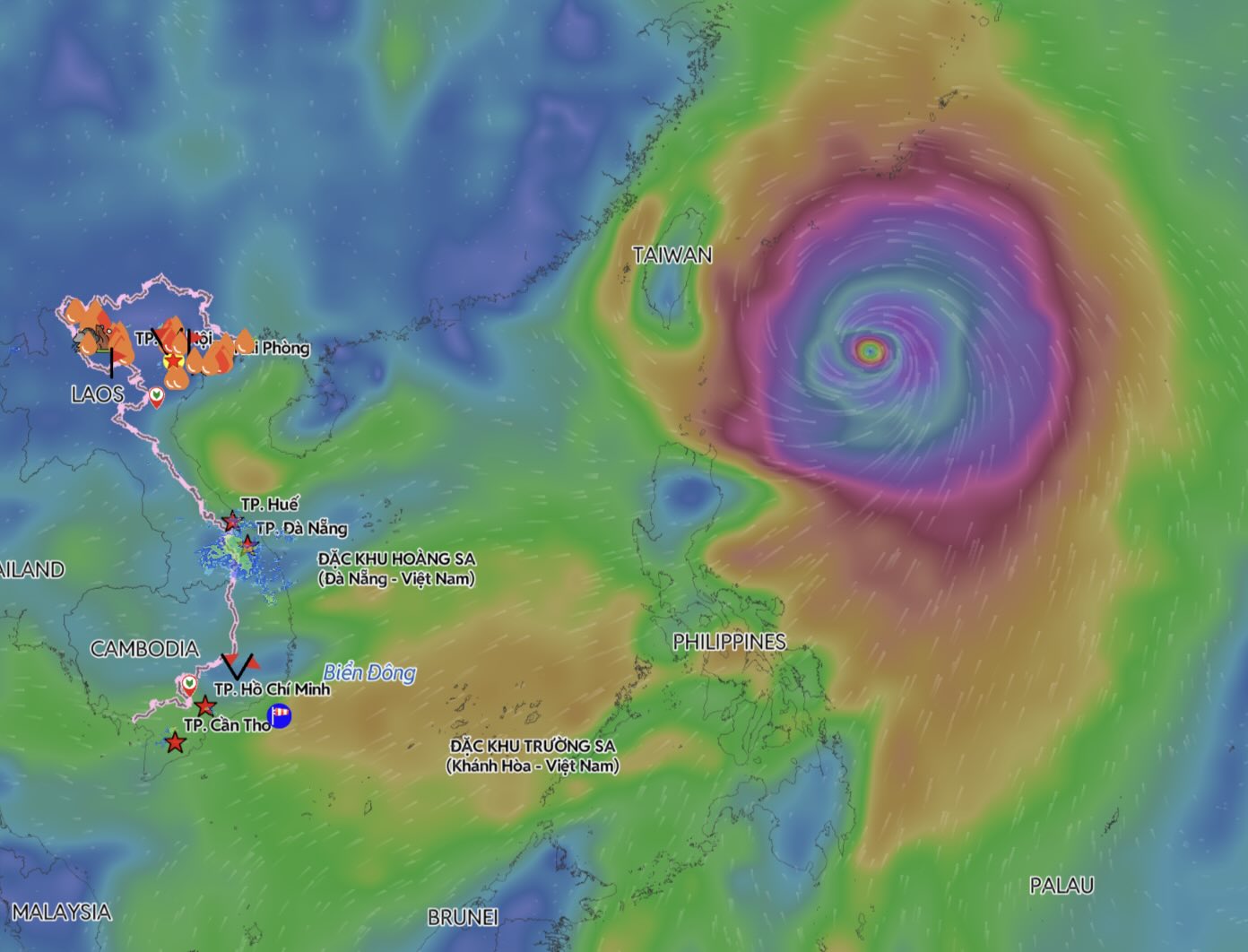 Although not entering the East Sea, storm Ba Vi's circulation still affects this area. This is an image of the storm on the morning of July 10. Source: Vietnam Disaster Monitoring System