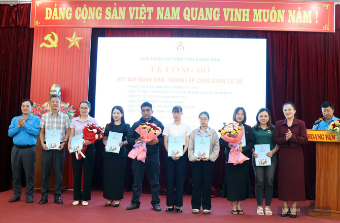 Newly established grassroots trade unions continue to promote the spirit of representing and caring for workers. Photo: Thanh Tuan