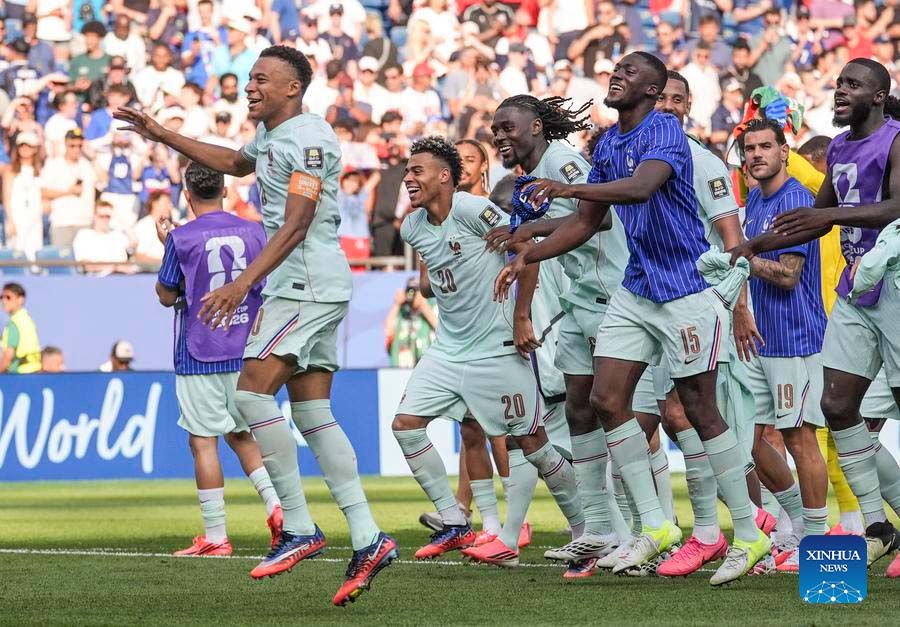 The French team qualified for the semi-finals after a victory over Morocco. Photo: Xinhua