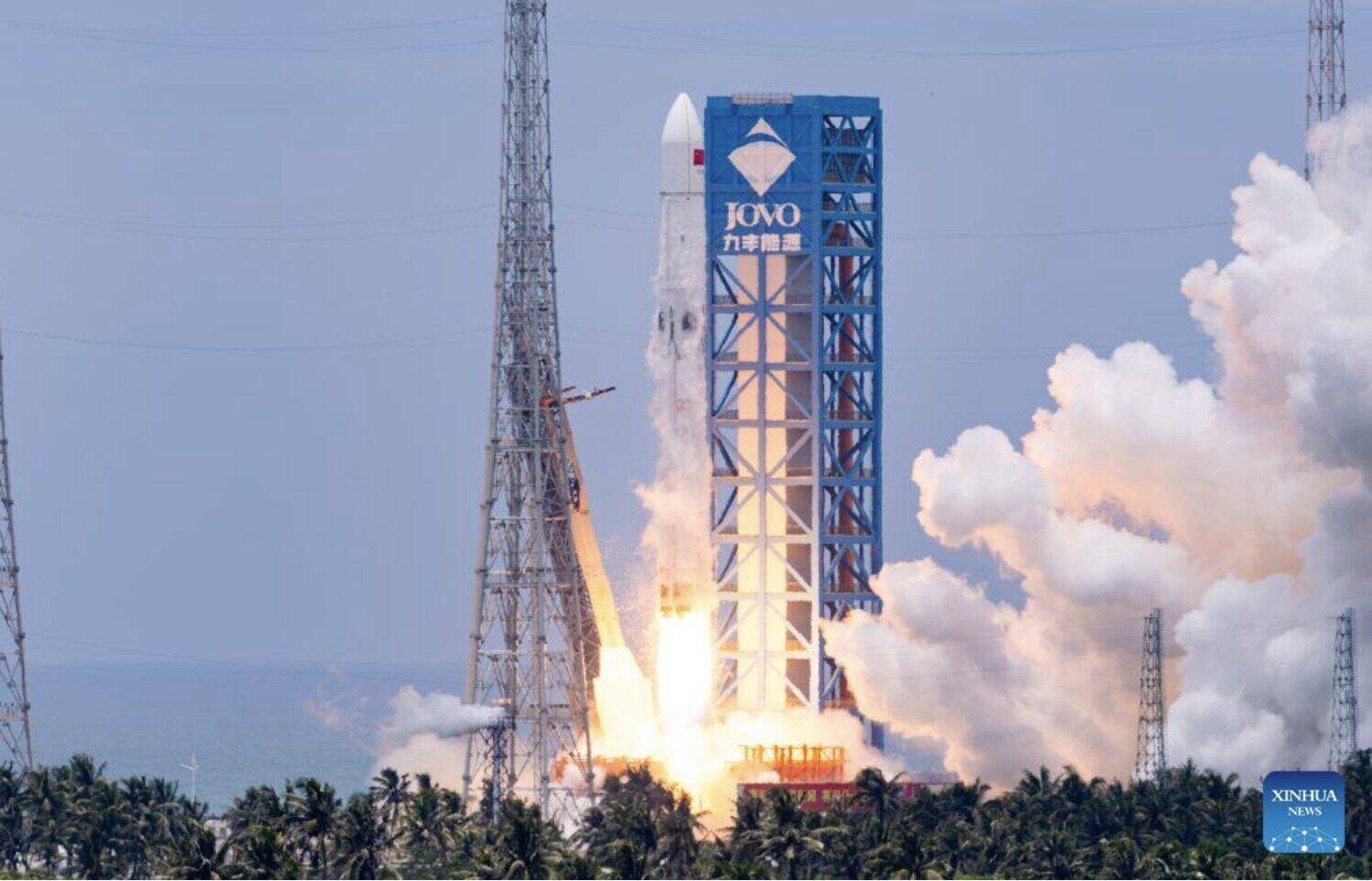 Truong Chinh-10B rocket launched from the Hai Nam commercial spacecraft launch site in Wenchang, Hainan province, southern China, July 10, 2026. Photo: Xinhua