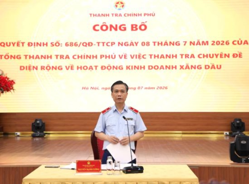 Ông Nguyễn Mạnh Cường - Cục trưởng Cục Thanh tra, giải quyết khiếu nại, tố cáo lĩnh vực văn hóa, thể thao, du lịch, ngoại giao (Cục XI) chủ trì hội nghị công bố quyết định thanh tra. Ảnh: Thanh tra Chính phủ