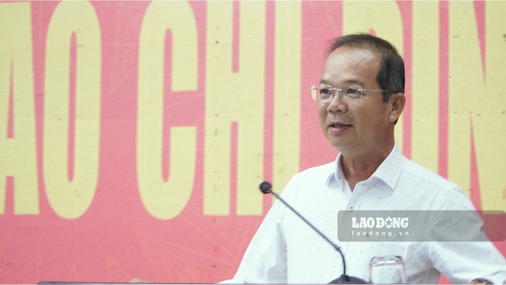 Ông Nguyễn Xuân Bằng, Phó Giám đốc Ban Quản lý Di tích Văn hóa Óc Eo. Ảnh: Nguyên Anh